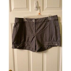 Xhilaration mid waist cotton striped shorts size 17